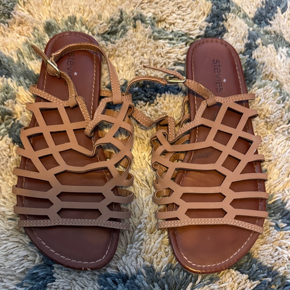 Stevie’s girls sandals